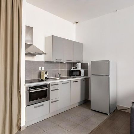 Large Modern And Calm Flat At The Doors Of Panier In Marseille - Welkeys Appartement Buitenkant foto